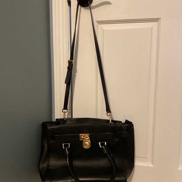 Black Leather Michael Kors Shoulder/Cross Body Bag - Picture 2 of 3